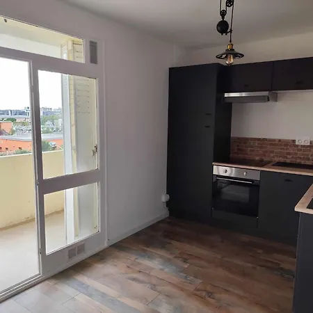 Appartement 3 Pièces Proche Palais *
