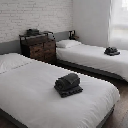 3 Pieces Proche Palais 아파트 발랑스